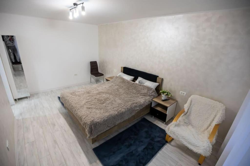 Garsoniera Central II Târgu Jiu Εξωτερικό φωτογραφία