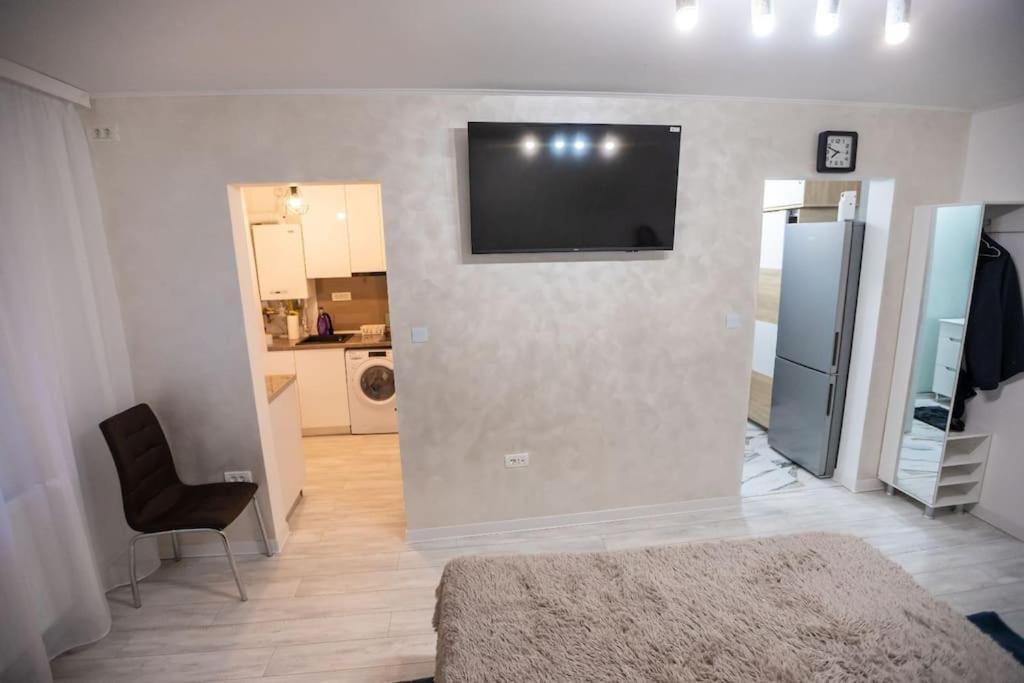 Garsoniera Central II Târgu Jiu Εξωτερικό φωτογραφία