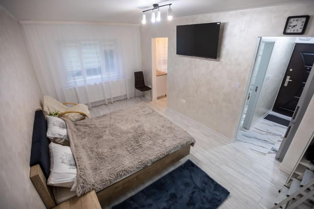 Garsoniera Central II Târgu Jiu Εξωτερικό φωτογραφία